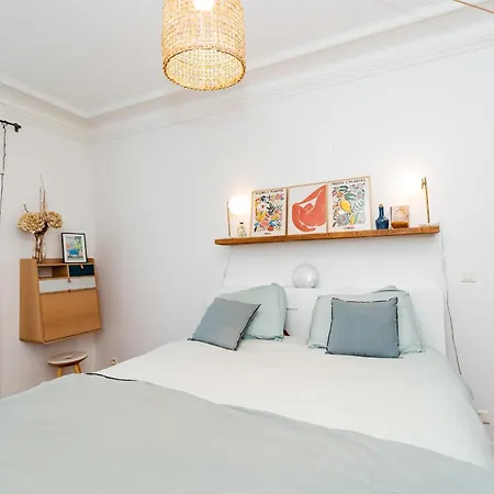 Apartment Spacious Luxury Near Monmartre